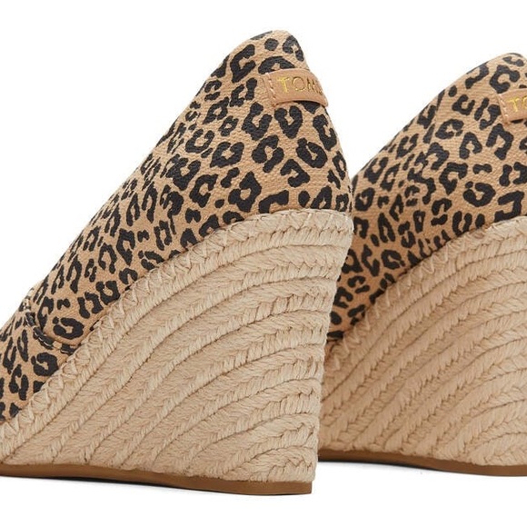 TOMS Michelle Wedge Heel, Mini Leopard, Size 10 - Picture 3 of 8